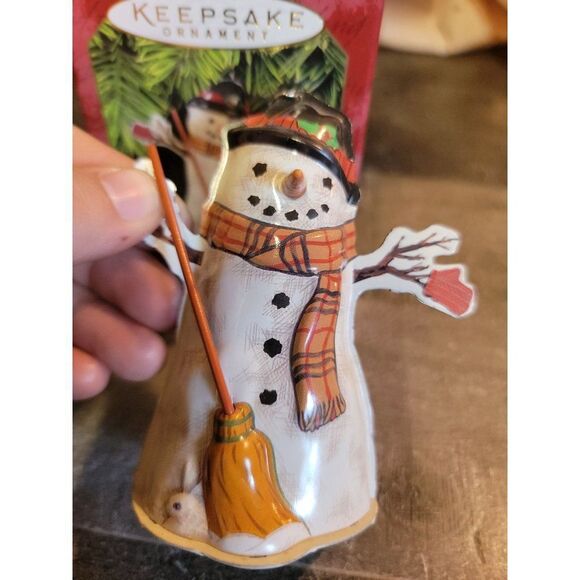 Hallmark 1997 Meadow snowman ornament Xmas decor - Picture 2 of 4